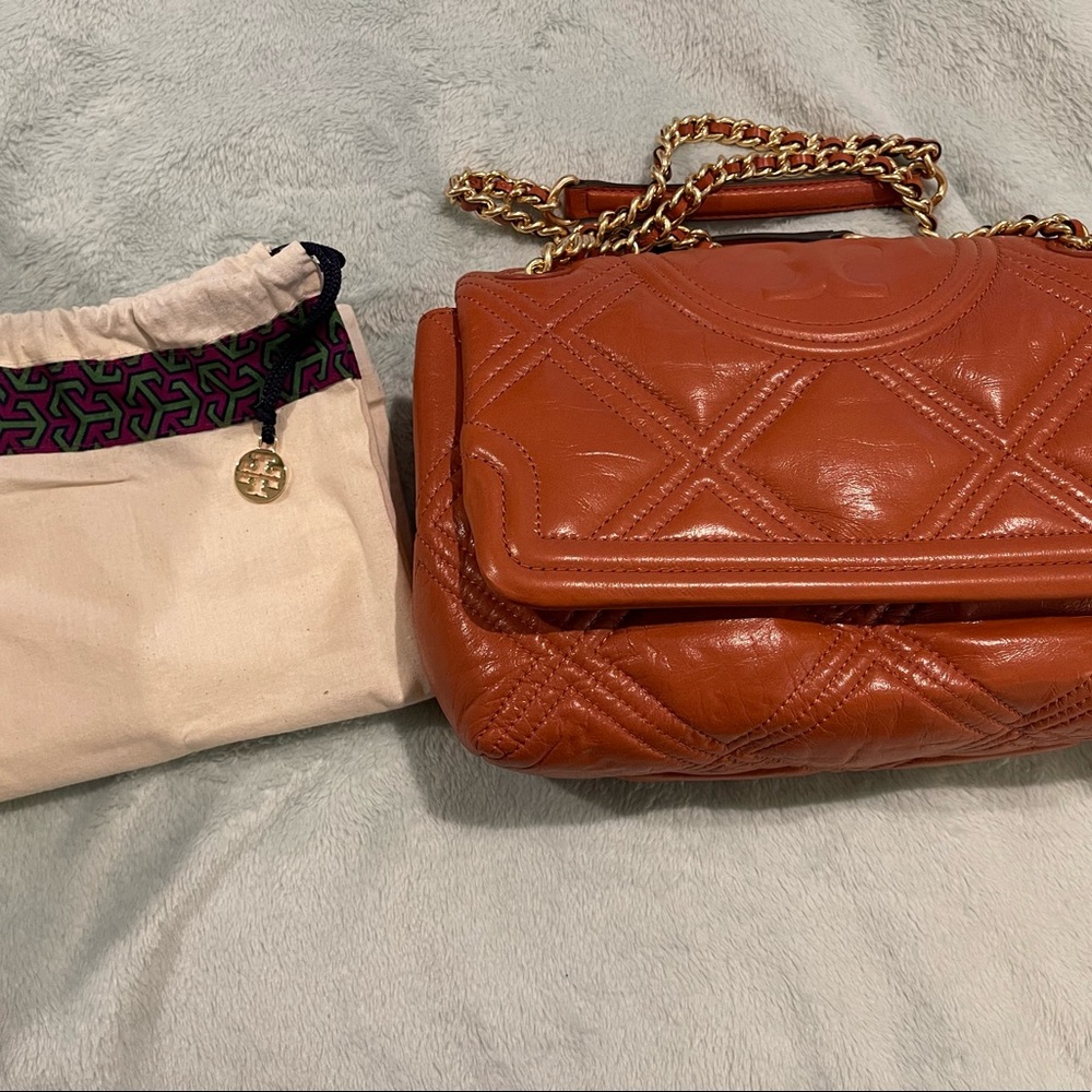 BNWT Tory Burch Soft Fleming handbag in Roasted Habanero. Sold out in stores.